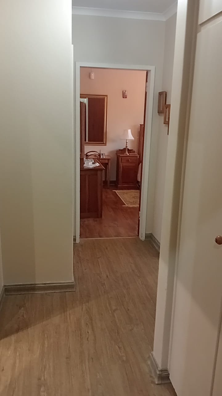 4 Bedroom Property for Sale in Nahoon Valley Park Eastern Cape
